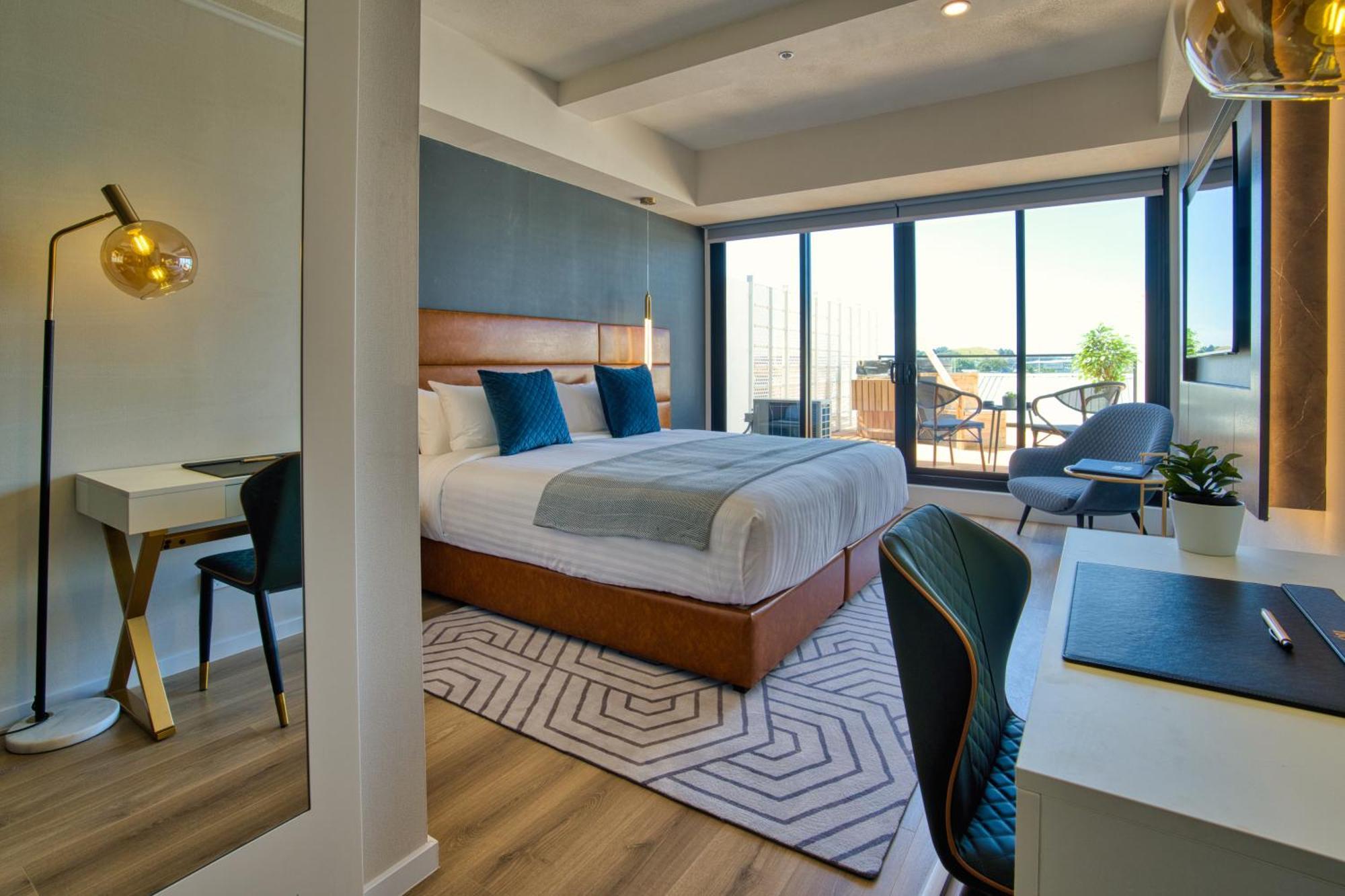 Soho Hotel 4*