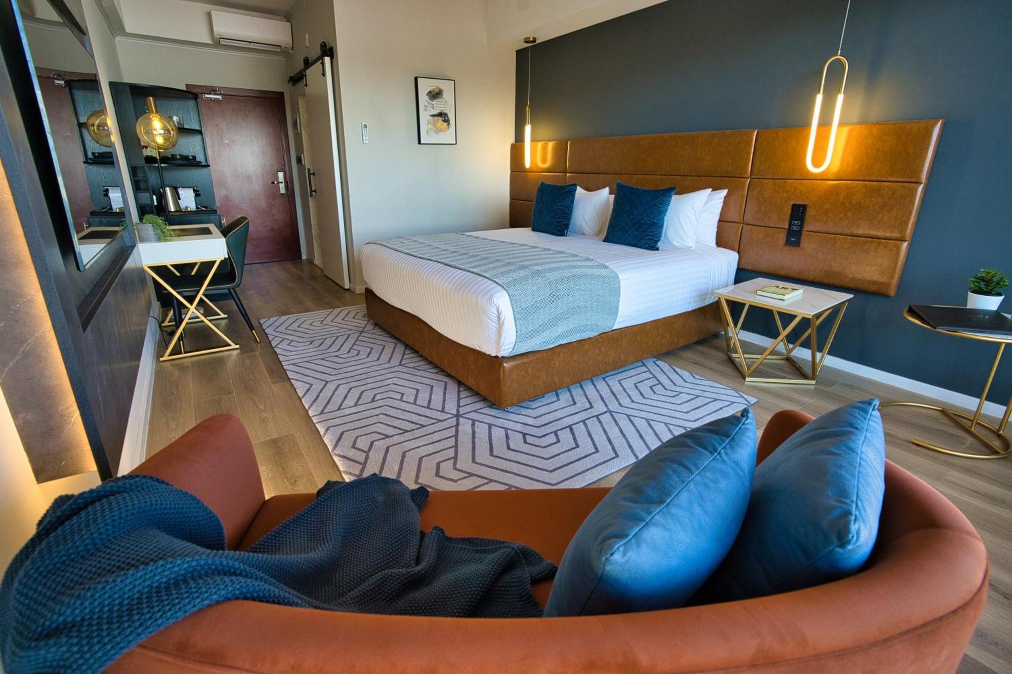 Soho 4* Auckland